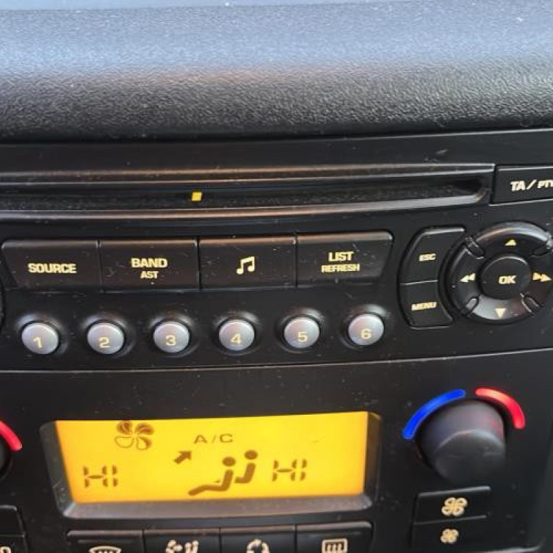 Pretensionneur de ceinture avant droit CITROEN C4 1 Photo n°14