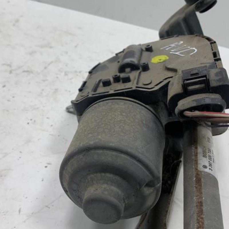 Moteur essuie glace avant droit VOLKSWAGEN GOLF PLUS Photo n°5