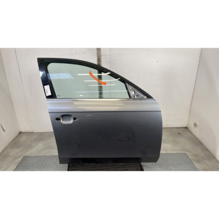 Porte avant droit AUDI A4 3 Photo n°1