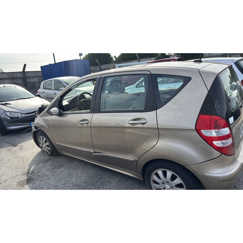 Porte avant gauche MERCEDES CLASSE A 169 Photo n°14