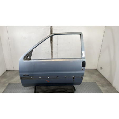 Porte avant gauche PEUGEOT 106 Photo n°1
