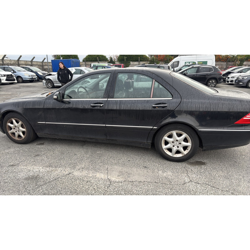 Porte avant droit MERCEDES CLASSE S 220 Photo n°13