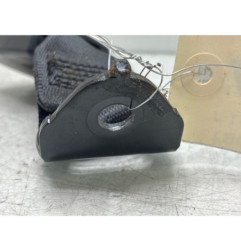 Attache ceinture arriere droit RENAULT TWINGO 2