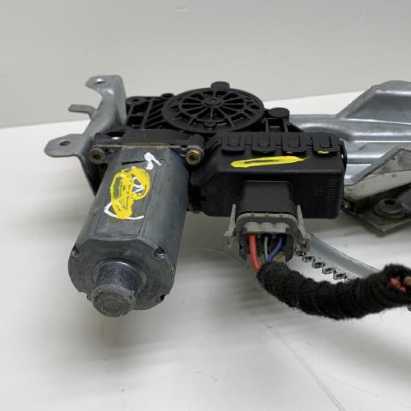 Leve vitre electrique avant droit OPEL ASTRA G Photo n°2
