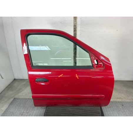 Porte avant droit RENAULT CLIO 2 CAMPUS Photo n°1