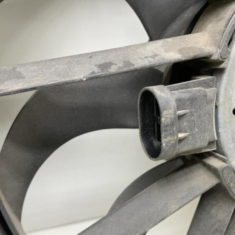 Moto ventilateur radiateur RENAULT LAGUNA 3 Photo n°5
