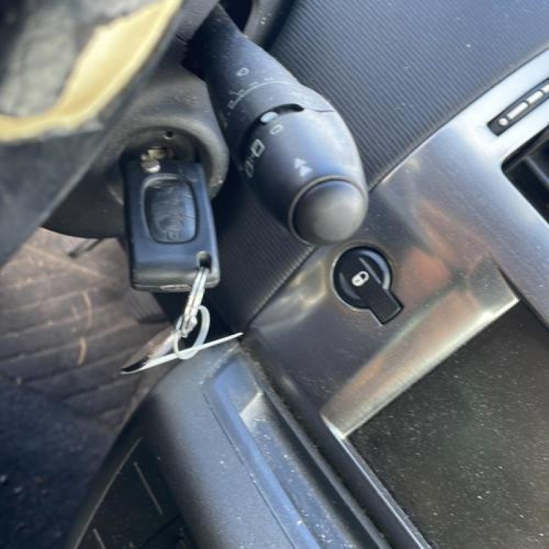 Pretensionneur de ceinture avant droit CITROEN C4 1 Photo n°12