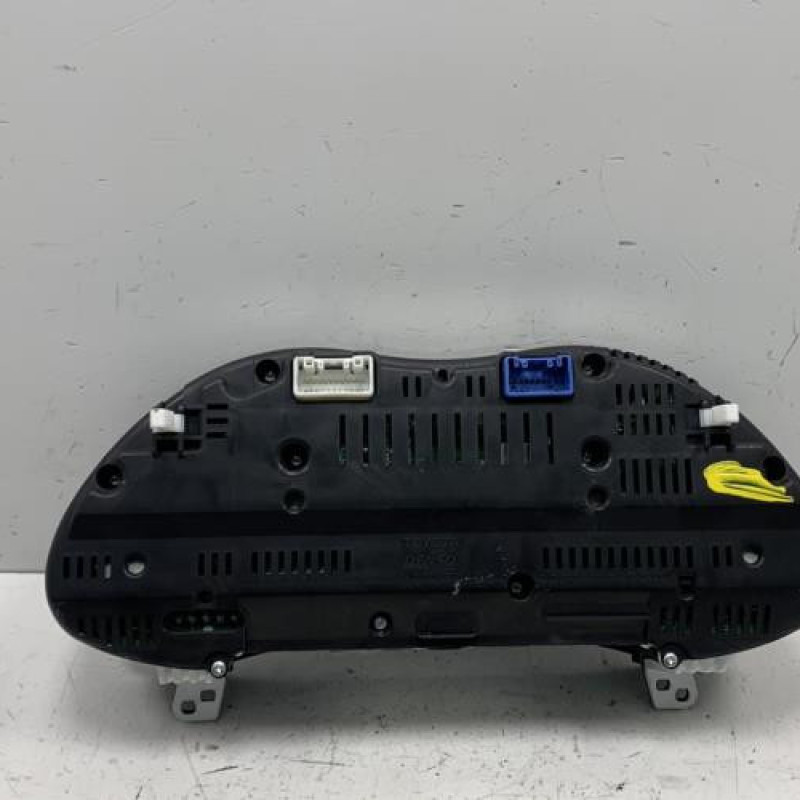 Compteur TOYOTA AVENSIS 2 Photo n°4