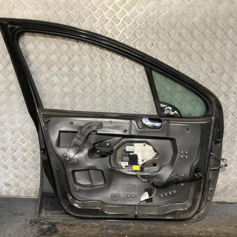 Porte avant gauche PEUGEOT 307 Photo n°4