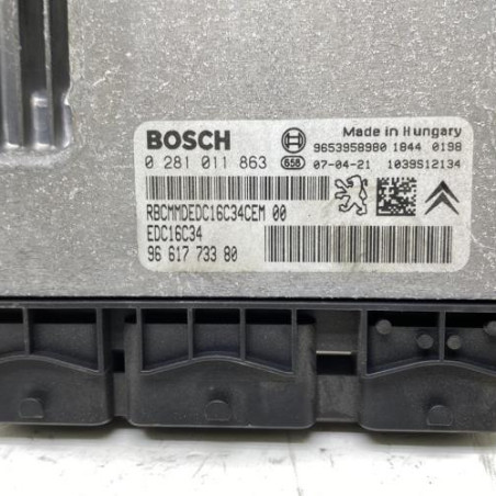 Calculateur moteur PEUGEOT 307