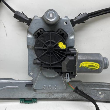 Leve vitre electrique avant droit RENAULT CLIO 3