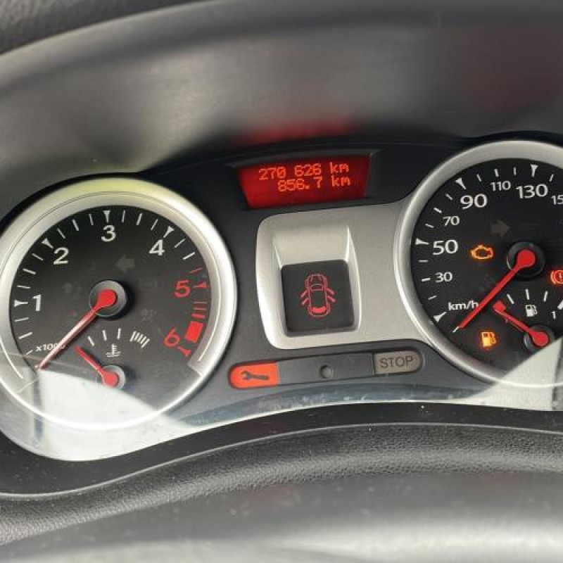 Leve vitre electrique avant droit RENAULT CLIO 3 Photo n°10