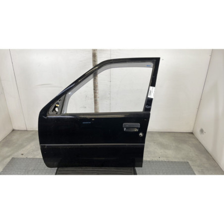 Porte avant gauche PEUGEOT 106 Photo n°1