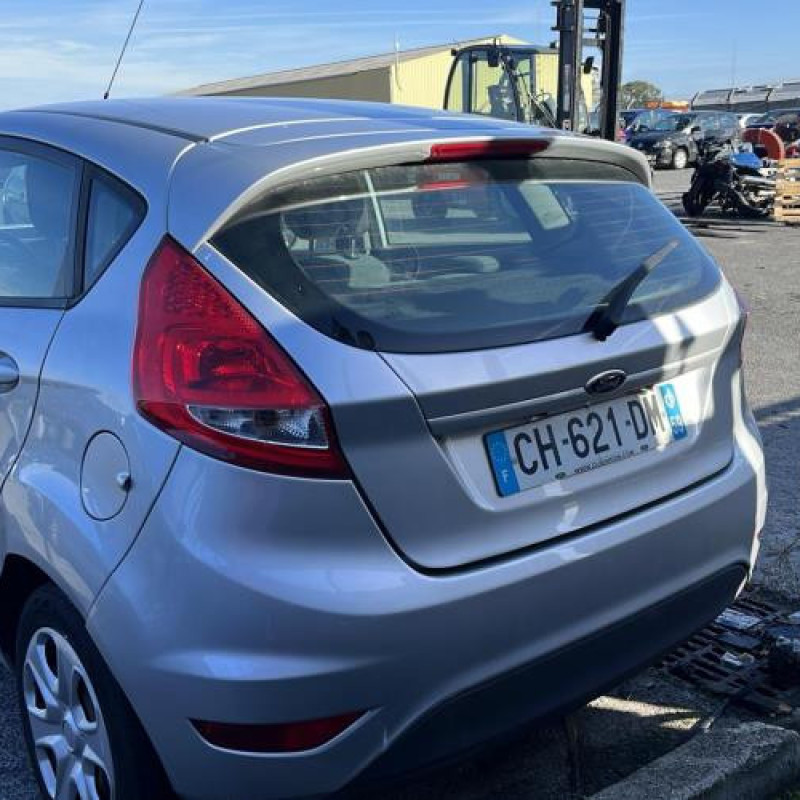 Compresseur clim FORD FIESTA 6 Photo n°12