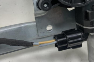 Leve vitre electrique avant gauche RENAULT CLIO 4