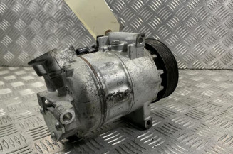 Compresseur clim RENAULT CLIO 4