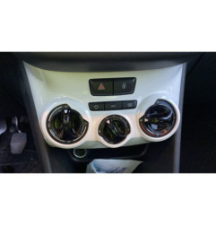 Porte avant droit PEUGEOT 208 1