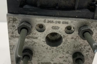 Bloc ABS (freins anti-blocage) NISSAN PRIMERA 2