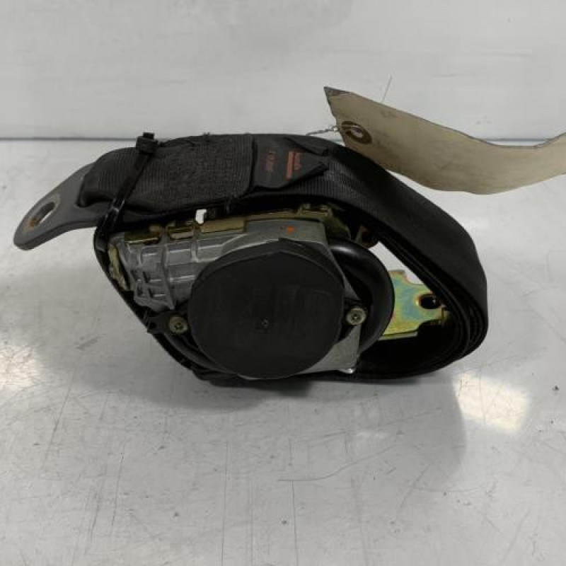 Pretensionneur de ceinture avant droit PEUGEOT 206 Photo n°3