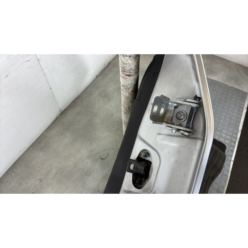 Porte arriere gauche PEUGEOT 208 1 Photo n°3