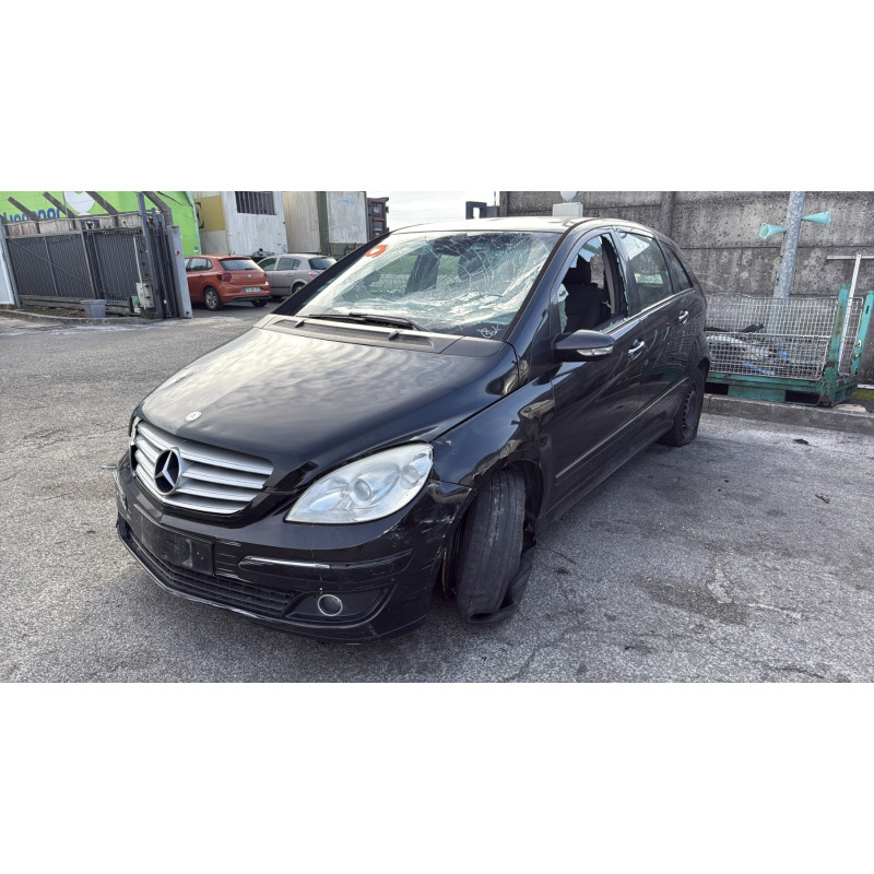 Porte arriere gauche MERCEDES CLASSE B 245 Photo n°8
