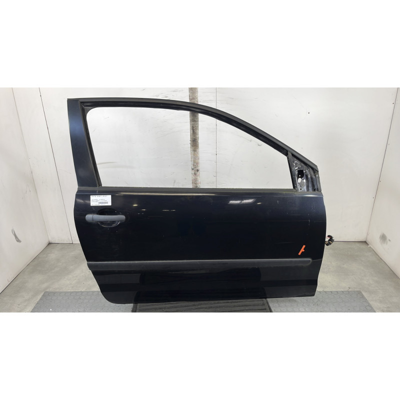 Porte avant droit VOLKSWAGEN POLO 4 Photo n°1