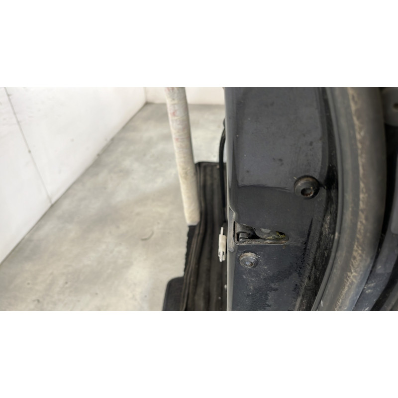 Porte avant droit VOLKSWAGEN POLO 4 Photo n°3