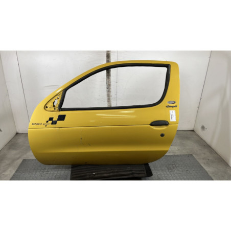Porte avant gauche RENAULT MEGANE 1 Photo n°1