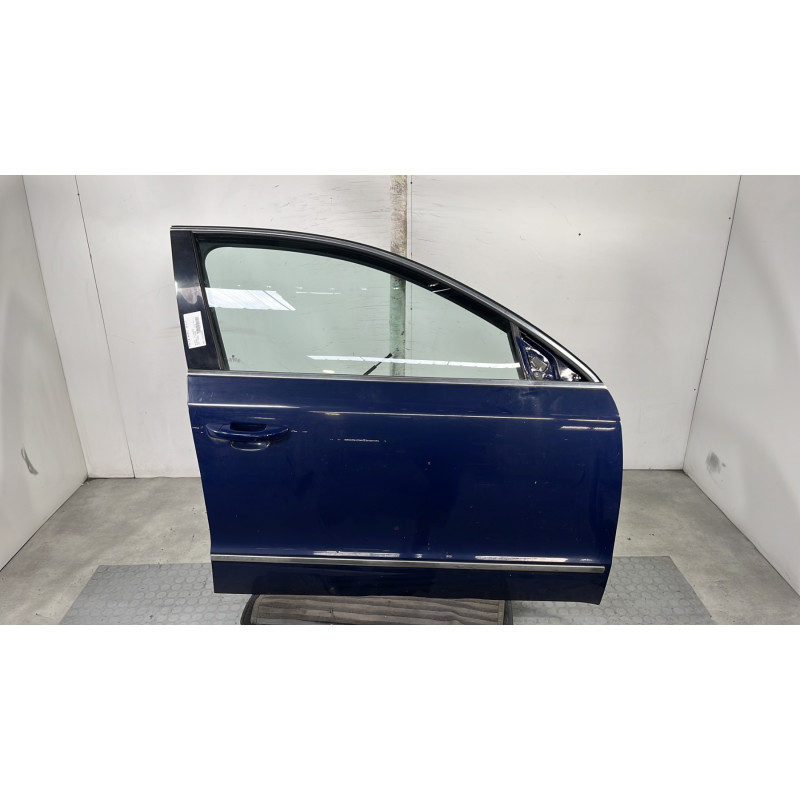 Porte avant droit SKODA SUPERB 2 Photo n°1