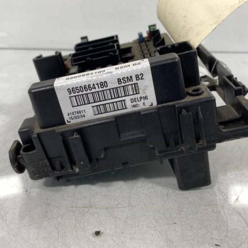 Boitier servitude moteur (BSM) PEUGEOT 307 Photo n°3