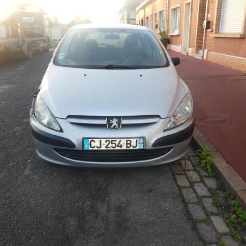 Boitier servitude moteur (BSM) PEUGEOT 307 Photo n°4