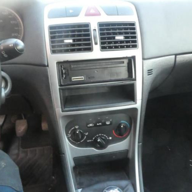 Boitier servitude moteur (BSM) PEUGEOT 307 Photo n°10
