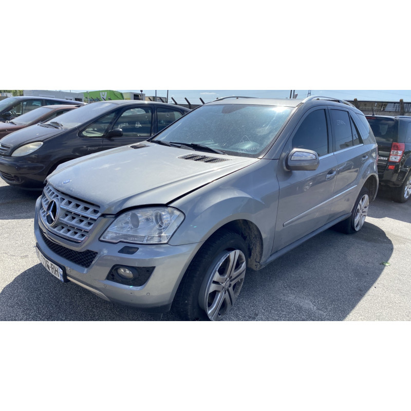 Porte arriere gauche MERCEDES CLASSE M 164 Photo n°6