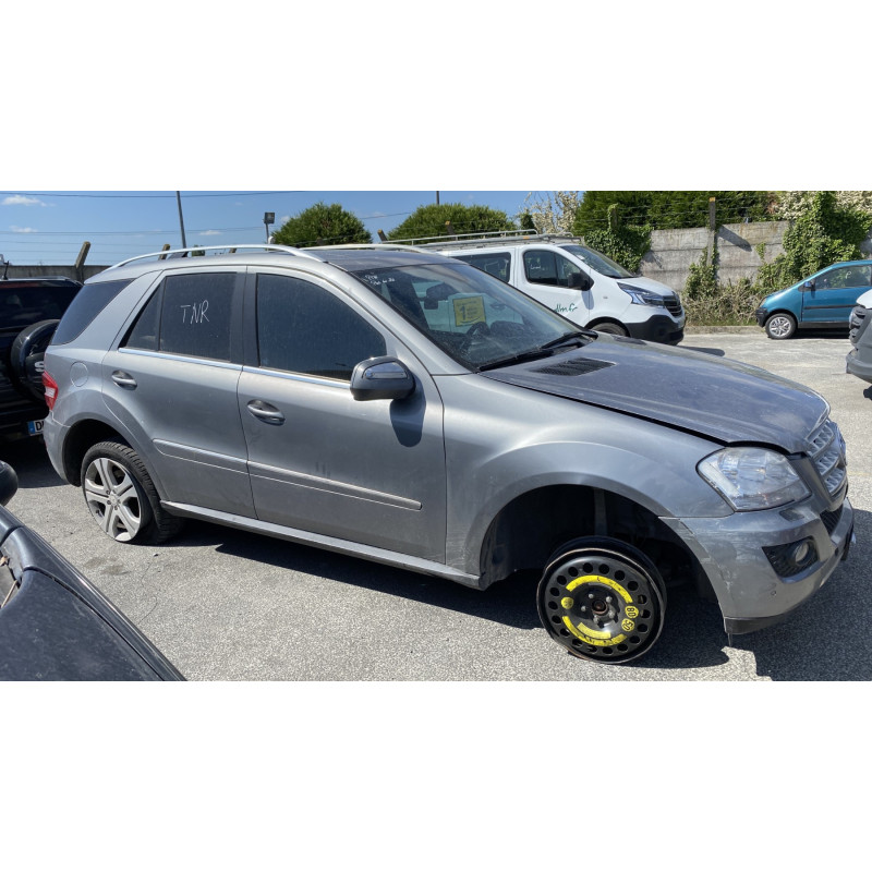 Porte arriere gauche MERCEDES CLASSE M 164 Photo n°13