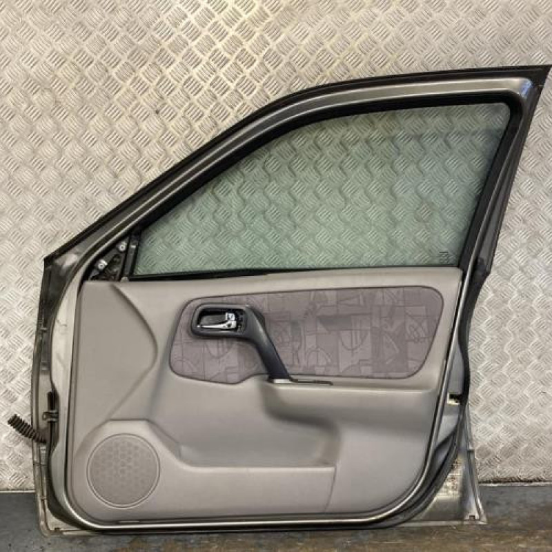 Porte avant droit NISSAN PRIMERA 2 Photo n°3