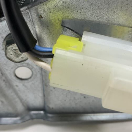 Moteur essuie glace arriere NISSAN PRIMERA 2