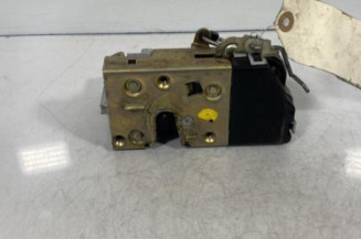 Serrure avant gauche PEUGEOT 307