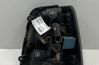 Feu arriere principal gauche (feux) VOLKSWAGEN TOURAN 1