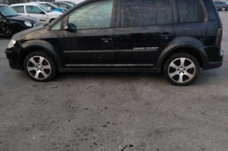 Feu arriere principal gauche (feux) VOLKSWAGEN TOURAN 1