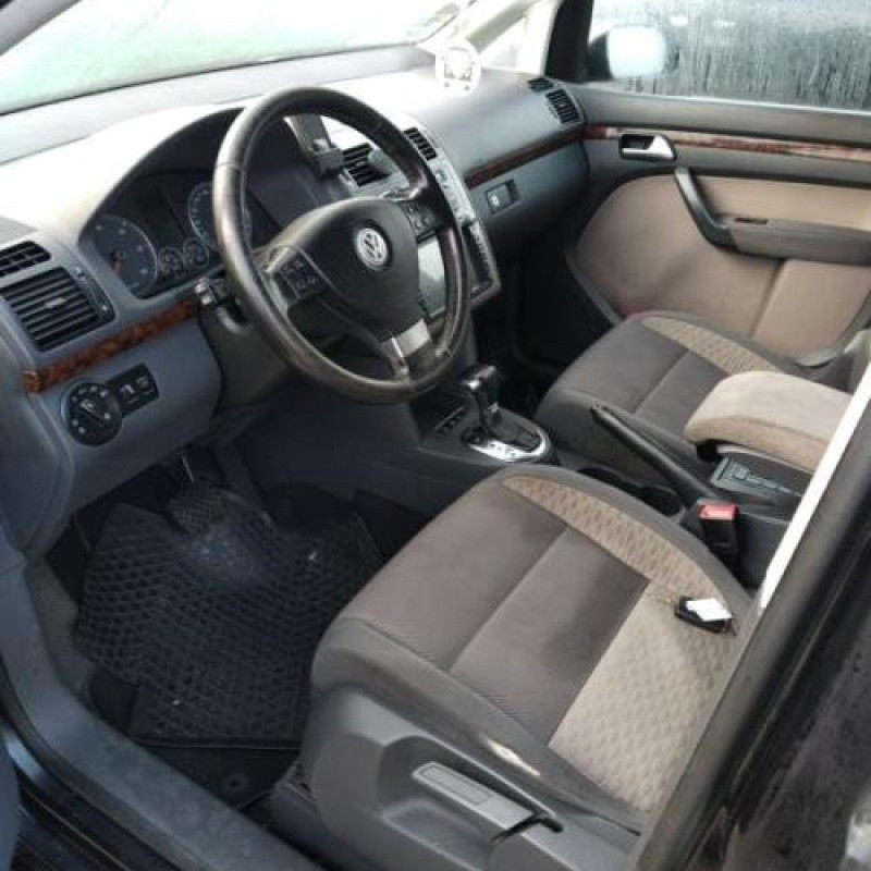 Feu arriere principal gauche (feux) VOLKSWAGEN TOURAN 1 Photo n°12