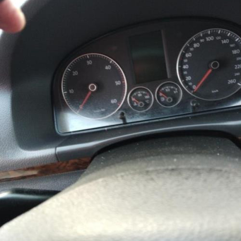 Feu arriere principal gauche (feux) VOLKSWAGEN TOURAN 1 Photo n°16