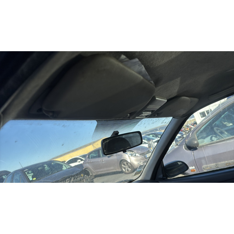 Porte avant droit CITROEN SAXO Photo n°15
