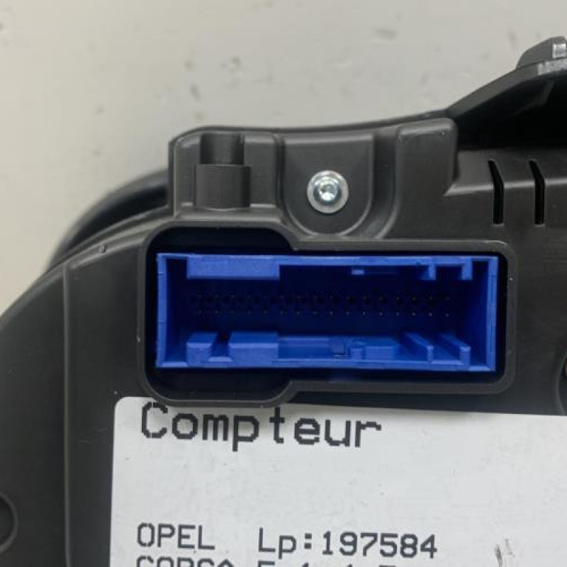 Compteur OPEL CORSA E Photo n°4