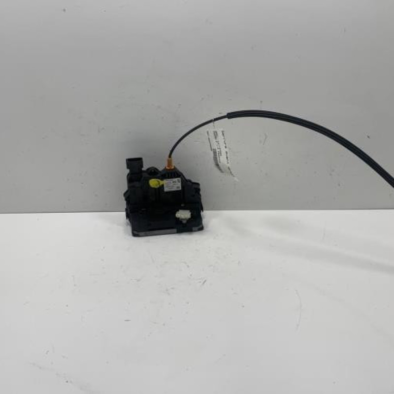 Serrure avant droit OPEL CORSA E Photo n°1