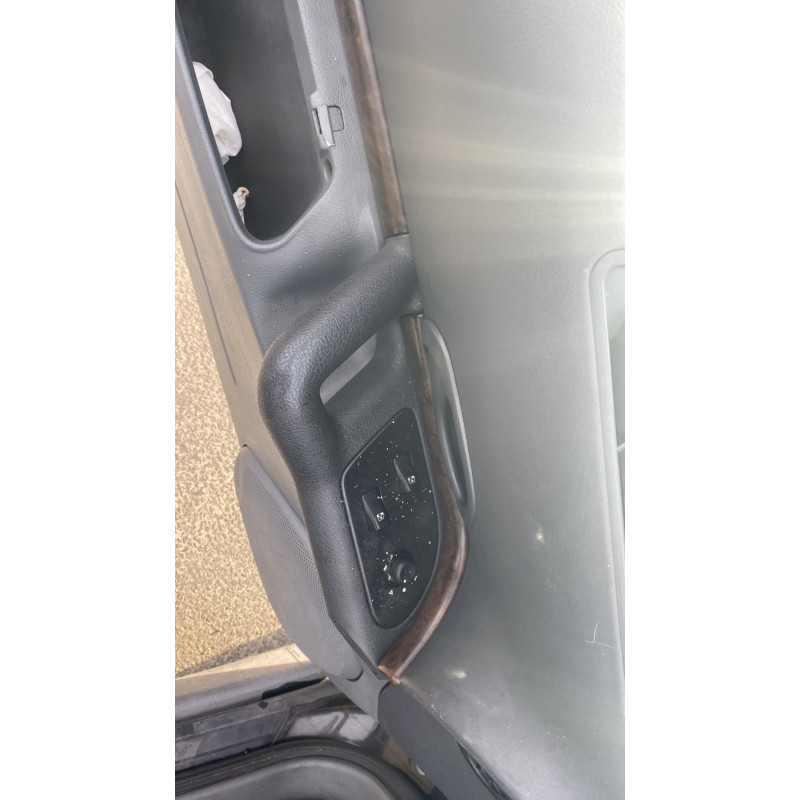 Porte arriere droit RENAULT SAFRANE Photo n°15