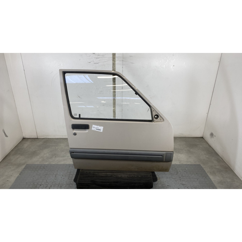 Porte avant droit RENAULT EXPRESS Photo n°1