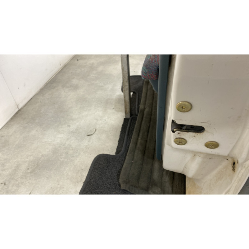 Porte avant droit RENAULT EXPRESS Photo n°3