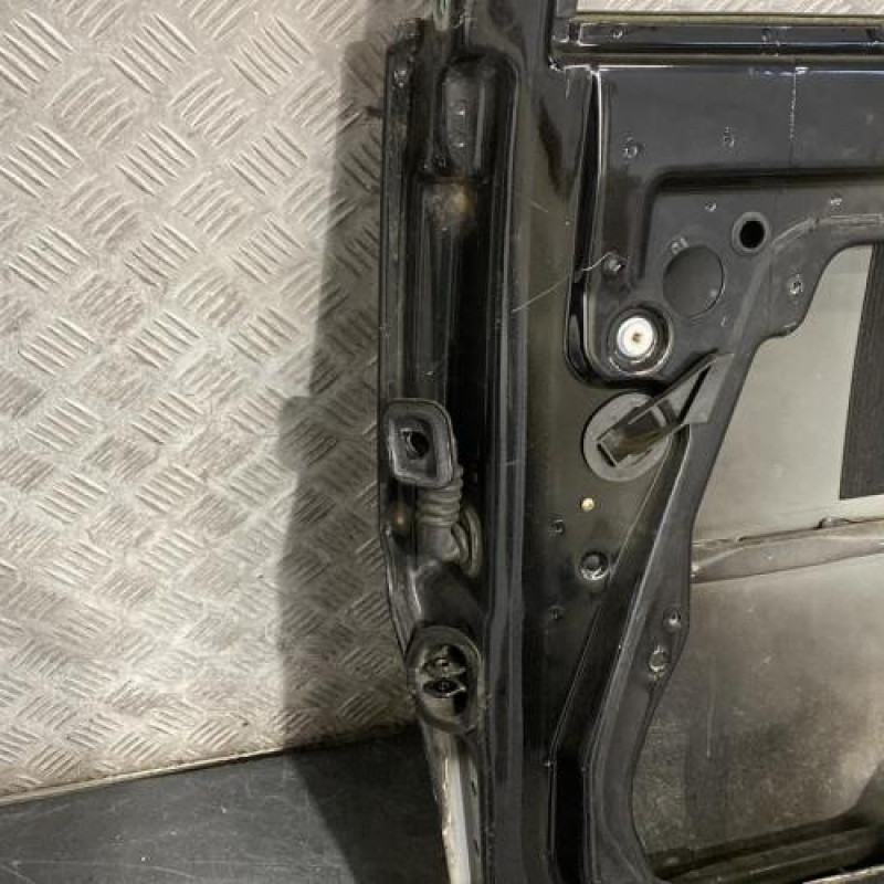 Porte avant droit VOLKSWAGEN NEW BEETLE 1 Photo n°4
