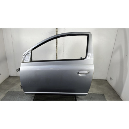 Porte avant gauche TOYOTA YARIS 1 Photo n°1