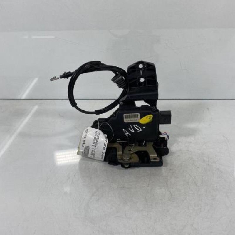 Serrure avant droit VOLKSWAGEN NEW BEETLE 1 Photo n°1